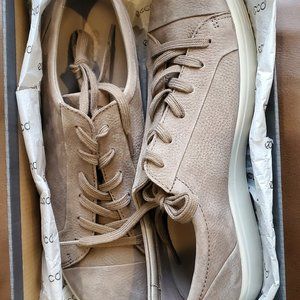 Ecco Men's Taupe Soft 7 Casual Sneaker size 11 - 11.5